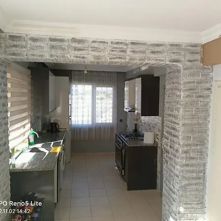 3 Katli 6 4 Banyo Villa