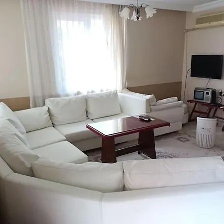 3 Katli 6 4 Banyo Villa Antalya